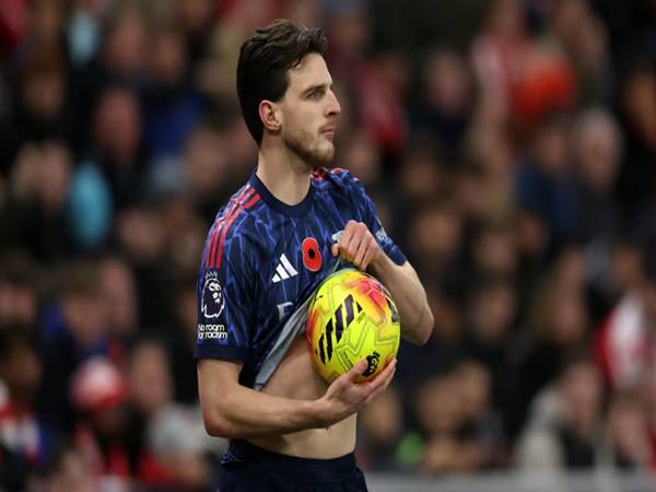 Tin Arsenal: Arteta thử thách Rice ở chiến thuật mới