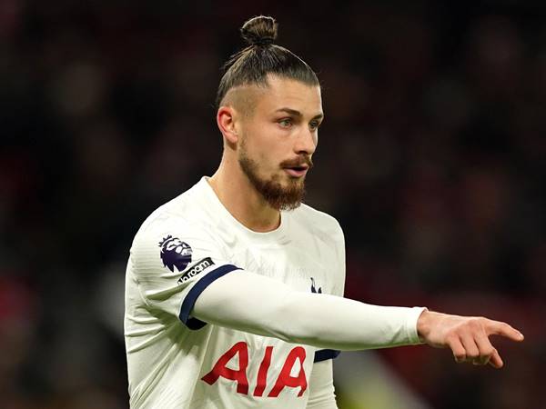 Tác động nếu AC Milan chiêu mộ thành công Radu Dragusin